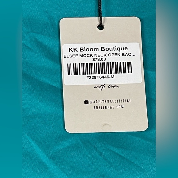 Adelyn Rae Blue Crop Blouse with Mandarin Collar NWT Medium‎ - Picture 5 of 5